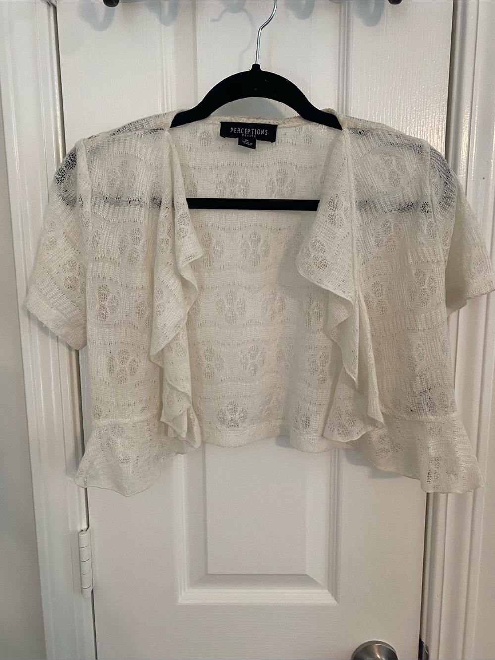 Perceptions Cream Lace Open-Front Short Sleeve Bolero